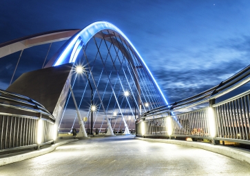 如何通過智能照明系統提高舒適度？